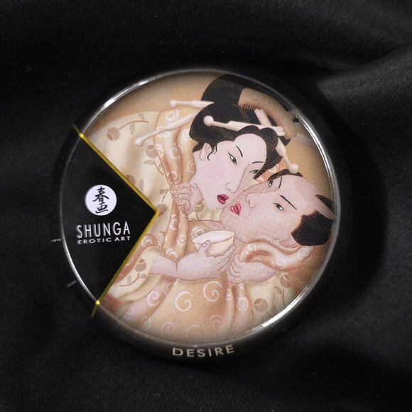 Mini Massage Candle Shunga Vanilla Soy Body Oil 1 oz Travel Size - Picture 4 of 8